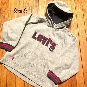 Levi’s size 6